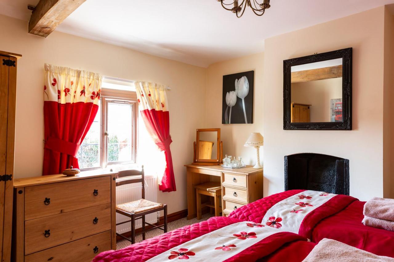 Herefordshire Holiday Cottages Lea Eksteriør billede