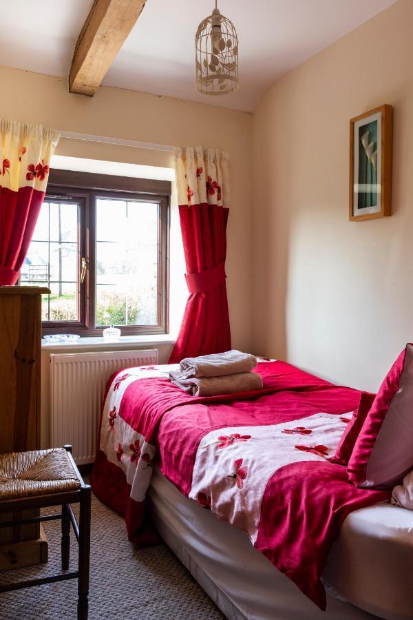 Herefordshire Holiday Cottages Lea Eksteriør billede