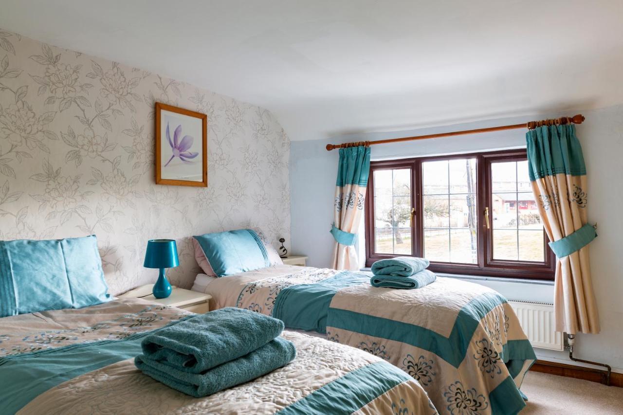 Herefordshire Holiday Cottages Lea Eksteriør billede