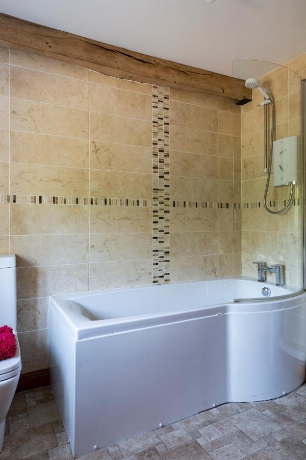 Herefordshire Holiday Cottages Lea Eksteriør billede