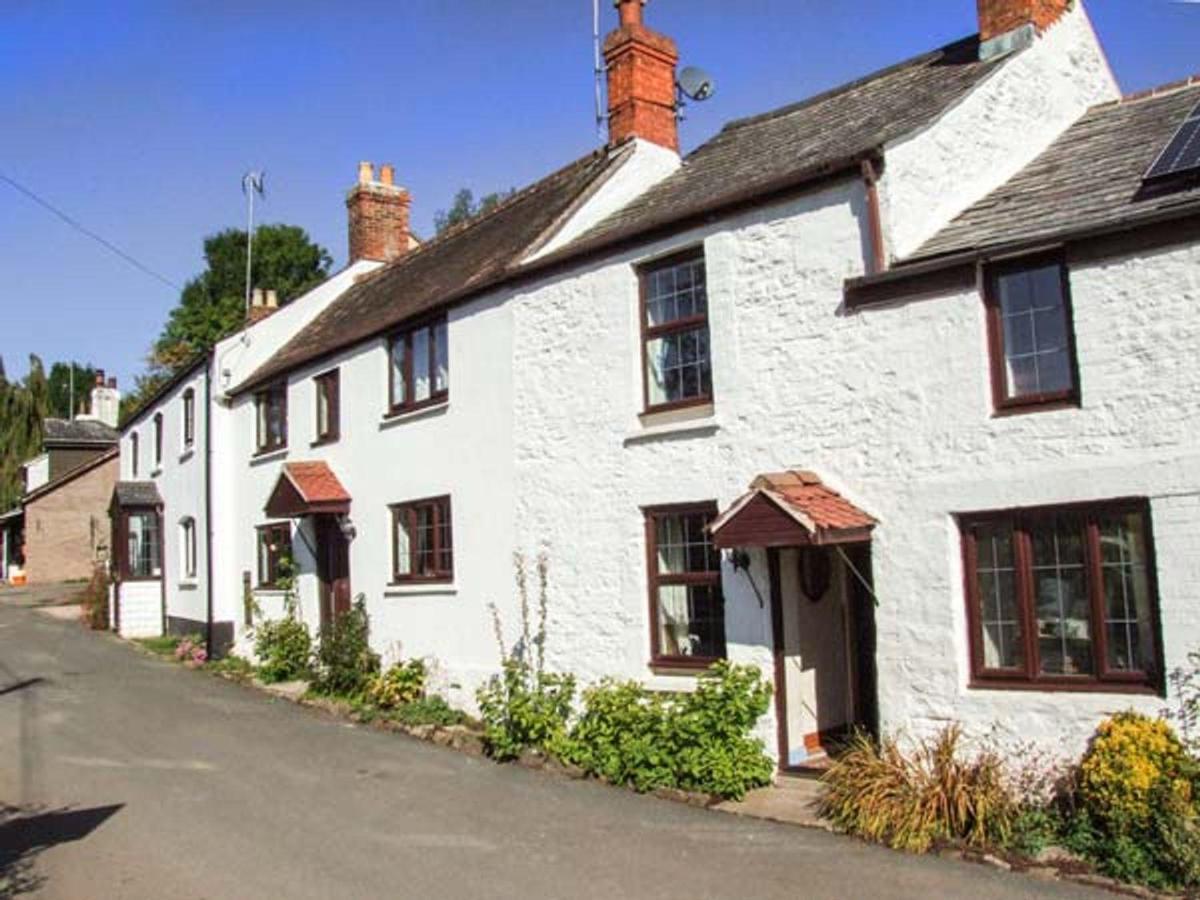 Herefordshire Holiday Cottages Lea Eksteriør billede