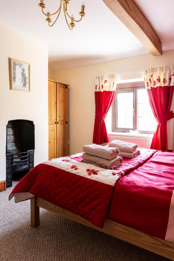 Herefordshire Holiday Cottages Lea Eksteriør billede